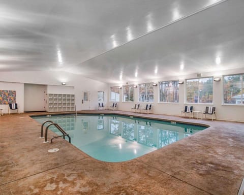 On site, Pool view, Swimming pool