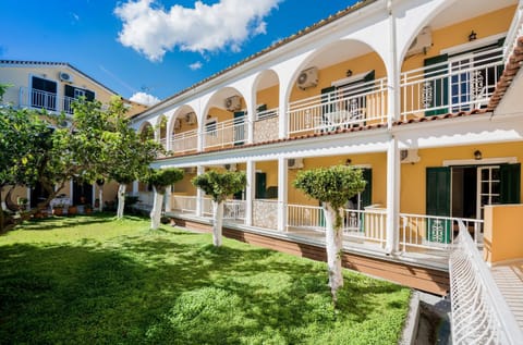 Property building, Garden