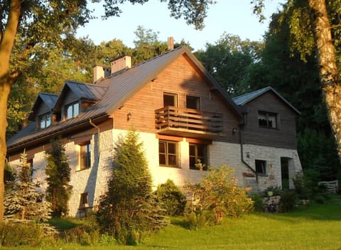 Property building, Natural landscape, Garden view