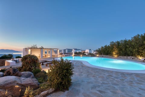 Patio, Patio, Garden, View (from property/room), View (from property/room), Balcony/Terrace, Lounge or bar, Pool view, Pool view, Sea view, Sea view, Swimming pool, sunbed