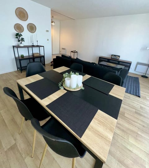 Sphinx Résidences - Tempologis Mémorial Apartment in Caen