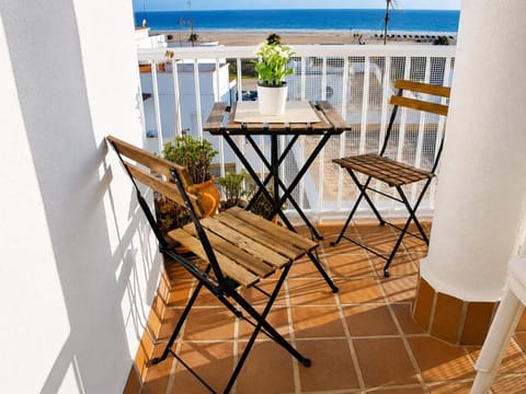 View (from property/room), Balcony/Terrace, Sea view