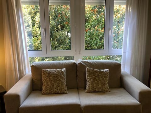 MOZART PREMIUM con GARAJE CERCA GRATUITO Portonovo Centro Apartment in Portonovo