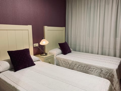 MOZART PREMIUM con GARAJE CERCA GRATUITO Portonovo Centro Apartment in Portonovo