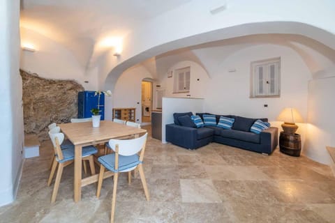 Dimore Saracene House in Varigotti