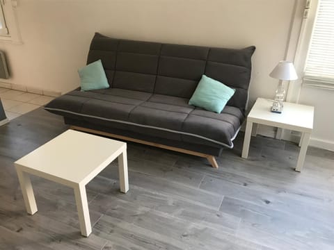Studio 50m Plage Apartment in Dunkirk