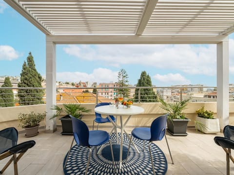 Balcony/Terrace, Balcony/Terrace