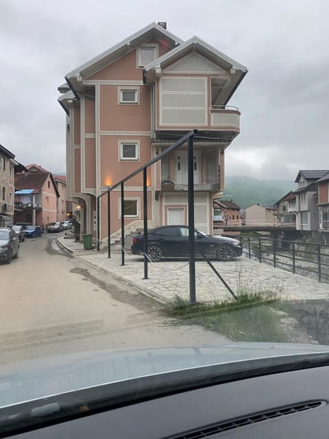 Apartmani Ambiente Bed and Breakfast in Montenegro