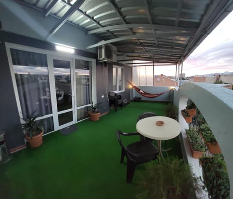 Patio, Balcony/Terrace, Balcony/Terrace