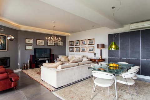 TV and multimedia, Living room