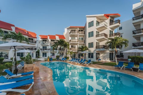 Day, Pool view, Pool view, Swimming pool