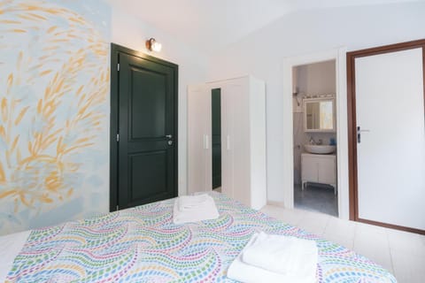 La Chiocciola House in Manarola