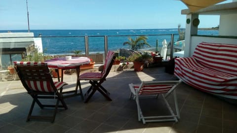 Balcony/Terrace, Balcony/Terrace, Beach, Sea view