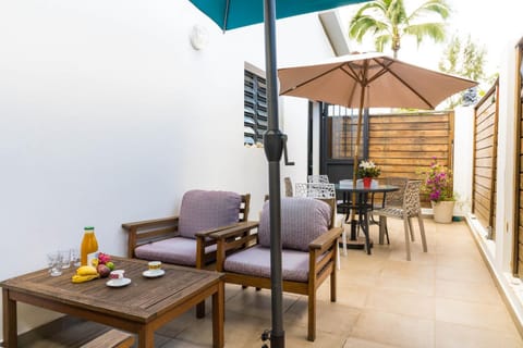 Patio, Balcony/Terrace, Balcony/Terrace, Living room