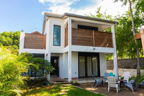 Property building, Garden view