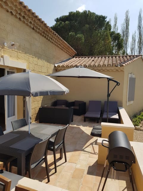 Balcony/Terrace, Dining area