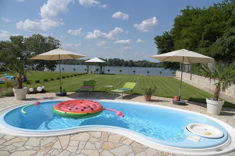 Summer, Garden view, Pool view, Swimming pool, Swimming pool, Entertainment