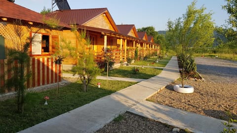 La Podul Gornii Campground/ 
RV Resort in Serbia
