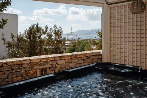 Shower, Toilet, Property building, Patio, Patio, Staff, Staff, Spring, Day, Night, People, People, Natural landscape, Summer, Garden, Garden, Hot Tub, View (from property/room), View (from property/room), Balcony/Terrace, Balcony/Terrace, Other, Other, Decorative detail, Decorative detail, Seating area, Autumn, Text overlay, Text overlay, Guests, Guests, City view, City view, Garden view, Garden view, Landmark view, Landmark view, Mountain view, Mountain view, Pool view, Sea view, Sea view, Street view, Street view, Area and facilities, Area and facilities, Swimming pool, Entertainment, Seasons, Time of day, Sunrise, Sunset, children, children, young children, young children, older children, older children, group of guests, group of guests, Family, Family, concierge, flat iron, furniture, furniture, hair dryier, internet, internet, locker, safe, safe, soundproof, storage, towels, towels, VIP, VIP, wedding, wedding, air conditioner