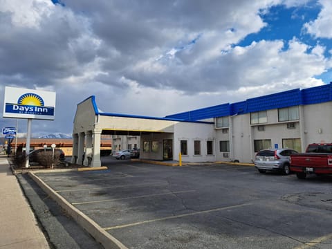 Property building, Lobby or reception