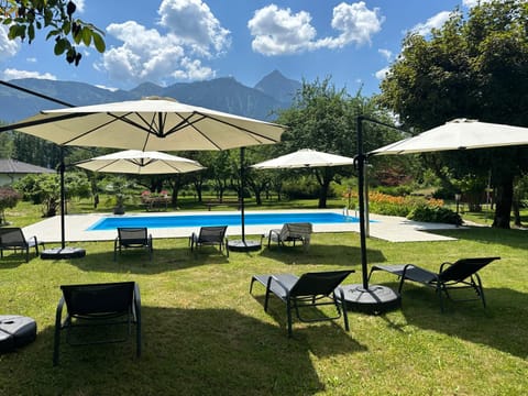 Garden, Swimming pool