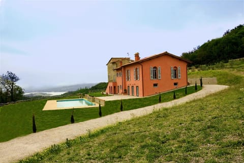 Rimaggiori Country Home & Restaurant Farm Stay in Emilia-Romagna