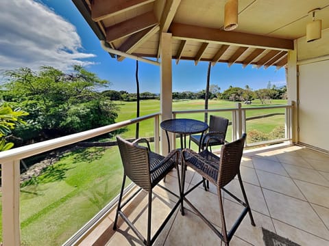 Patio, Golfcourse, Seating area