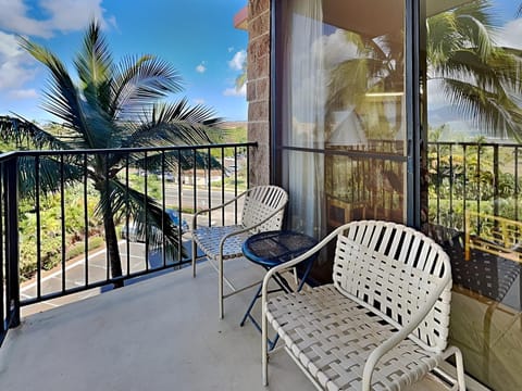 Natural landscape, View (from property/room), Balcony/Terrace, Seating area