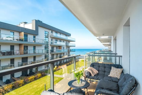 OPAL z widokiem na morze w Gardenia Sea Side Dziwnów Apartment in West Pomeranian Voivodeship, Poland