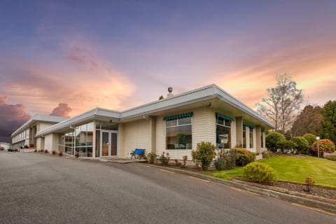 Property building, Sunset