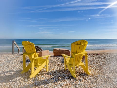 Seating area, Beach, Sea view