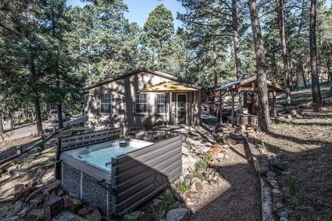 Property building, Natural landscape, Garden, Hot Tub