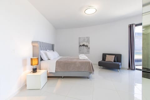 Villa Dione Palace Villa in Crete