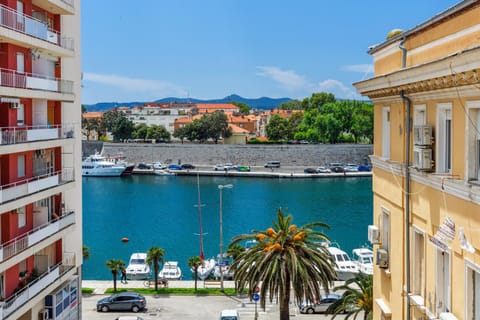 Day, Neighbourhood, Other, City view, Sea view, Location, Parking