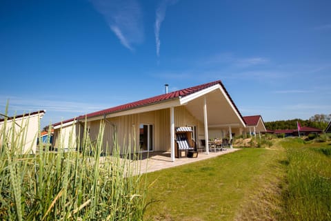 Typ E plus "Passat" -P-Liner-Haus- House in Ostholstein