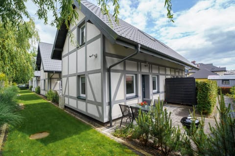 Domy Apartamentowe - Na Makowej Chalet in Pomeranian Voivodeship