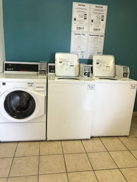 InTown Suites Extended Stay Gulfport Hotel in Gulfport