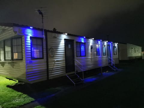H&B Caravan on Marine Holiday Park Campground/
RV Resort in Rhyl