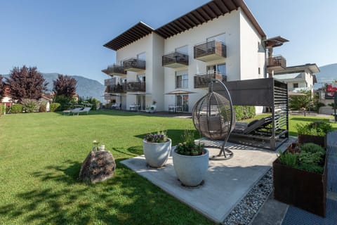 Property building, Garden