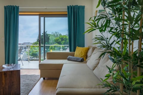 View (from property/room), Living room, Sea view