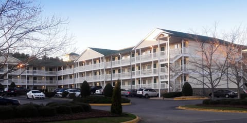 InTown Suites Extended Stay Birmingham AL - Lakeshore Parkway Motel in Homewood