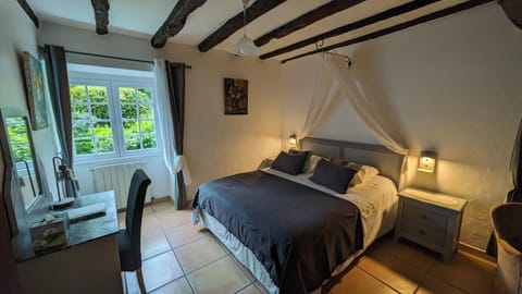 Property building, Bedroom