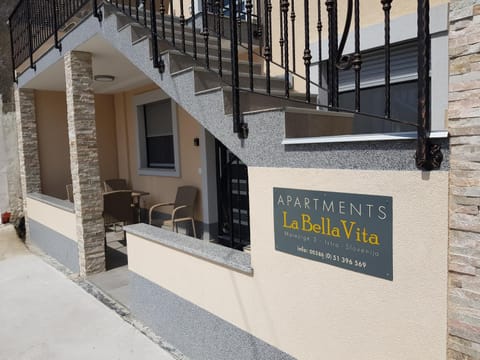 Facade/entrance, Property logo or sign