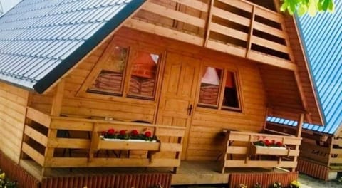 Domki w Rowach Campground/ 
RV Resort in Pomeranian Voivodeship