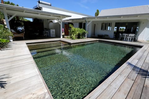 Property building, Patio, Garden, Swimming pool