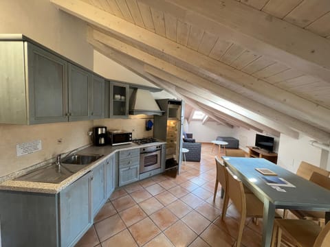 Mansarda Baia Azzurra 8 Apartment in Nago–Torbole