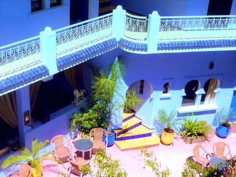 Patio, Garden, Balcony/Terrace, Decorative detail, Garden view