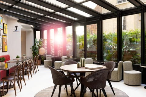 Garden, Living room, Lounge or bar, Garden view