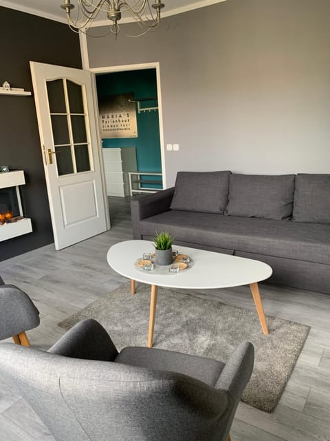 Living room, Seating area, flat iron