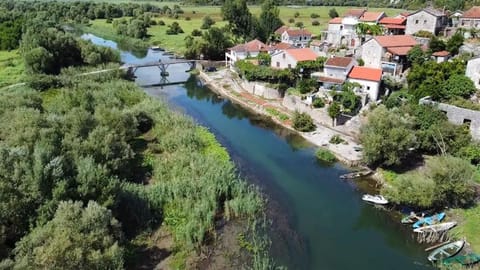 Lake View Apartment Dodosi Apartment in Podgorica Municipality, Montenegro